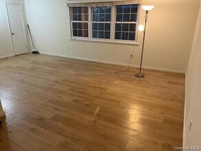 816 Temple Hill Rd in New Windsor, NY - Building Photo - Building Photo