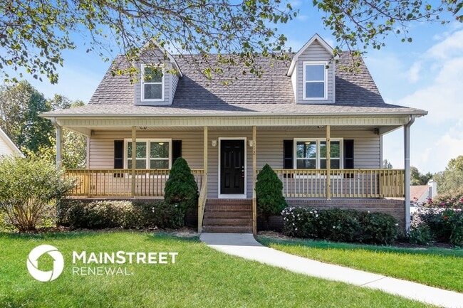 property at 112 Southoak Dr