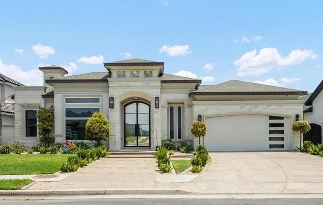 property at 3505 Vendome Dr