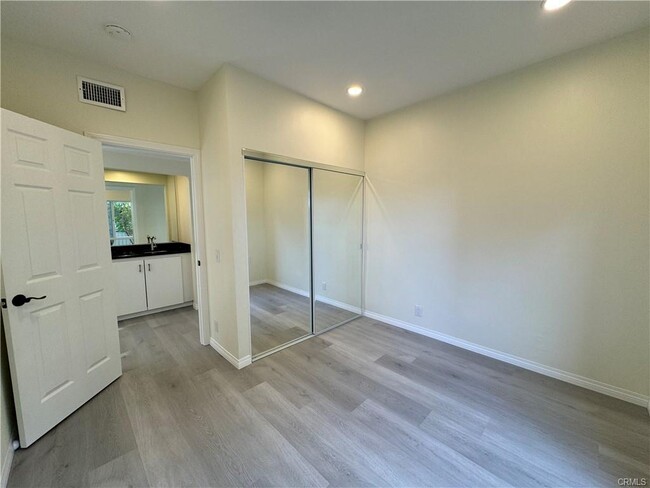 20 Norton St in Irvine, CA - Building Photo - Building Photo