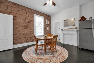 174 Reinhard Ave in Columbus, OH - Building Photo - Building Photo