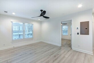 226 W 39th St in Savannah, GA - Building Photo - Building Photo