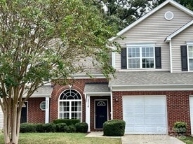 3210 Summerfield Ridge Ln in Matthews, NC - Building Photo