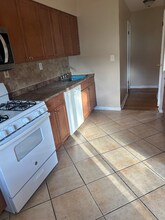 331 Rector St in Perth Amboy, NJ - Building Photo - Building Photo