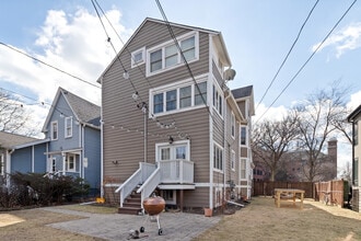 1121 Leonard Pl in Evanston, IL - Building Photo - Building Photo