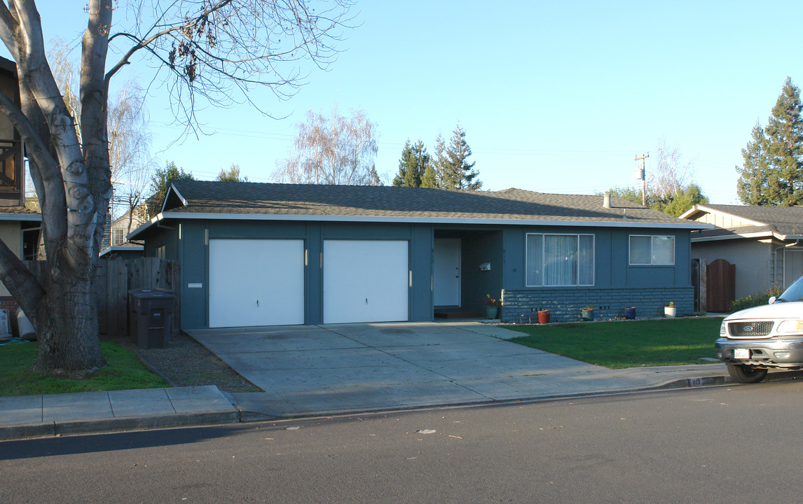 813-815 Sevely Dr in Mountain View, CA - Building Photo