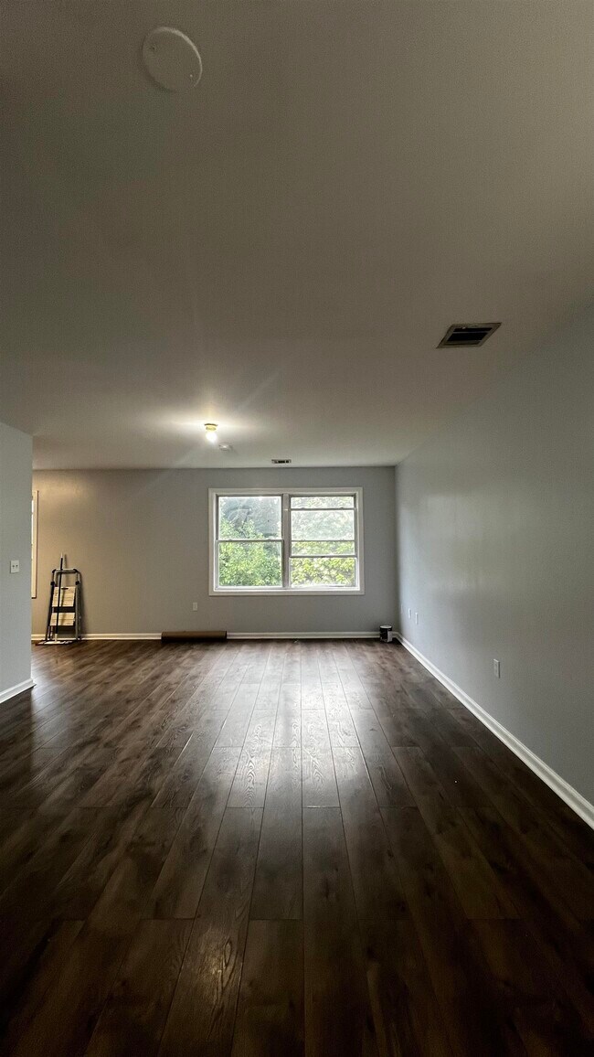 20 Manning Ave in Jersey City, NJ - Building Photo - Building Photo