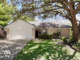 106 Boardwalk St in Midlothian, TX - Building Photo