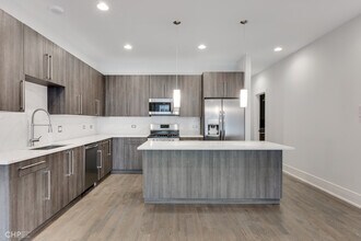 1716 N California Ave in Chicago, IL - Building Photo - Building Photo