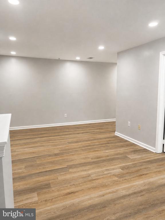 635 Constellation Square SE in Leesburg, VA - Building Photo - Building Photo