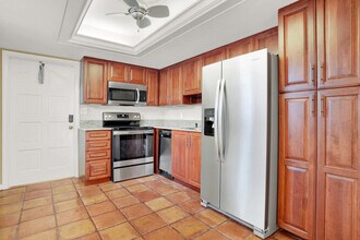 300 Inlet Way in West Palm Beach, FL - Building Photo - Building Photo