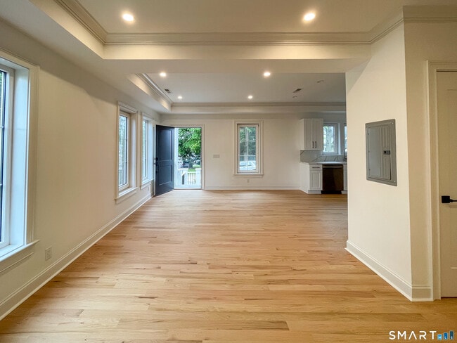 100 Truman St in Norwalk, CT - Building Photo - Building Photo