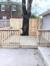 1607 E Columbus Dr in East Chicago, IN - Foto de edificio - Building Photo
