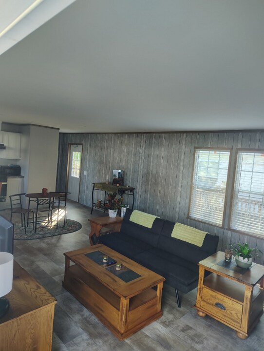 3601 Hill Ave in Toledo, OH - Building Photo