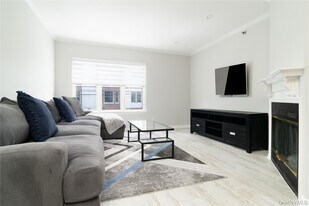 50 N Broadway in Nyack, NY - Building Photo