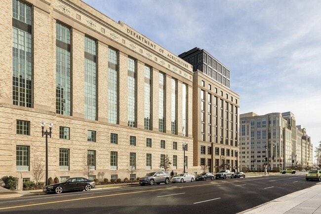 Annex on 12th in Washington, DC - Building Photo - Building Photo