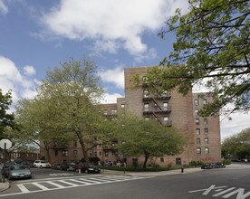 Bayshore Gardens in Brooklyn, NY - Building Photo - Building Photo