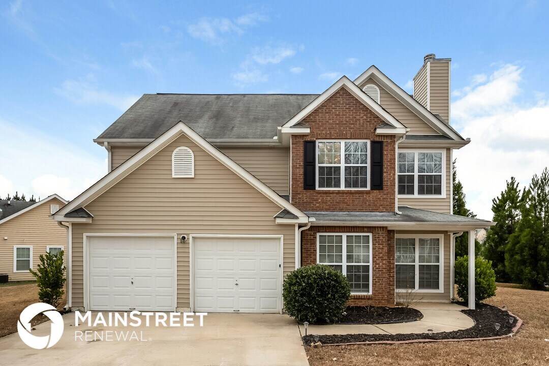 4884 Antelope Cove in College Park, GA - Building Photo