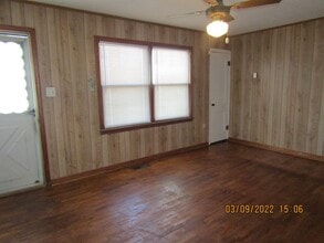 2620 SW Cornell Ave in Lawton, OK - Building Photo - Building Photo