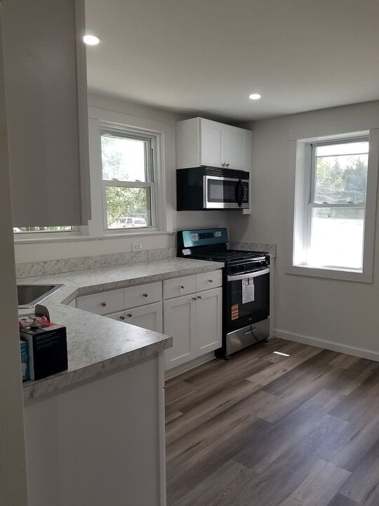 305 Russell Ave in Vineland, NJ - Building Photo