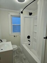 105 N Bon Air Ave in Youngstown, OH - Building Photo - Building Photo