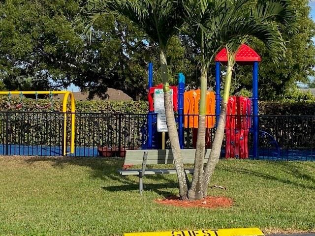 1400 Jefferson Dr in Florida City, FL - Foto de edificio - Building Photo