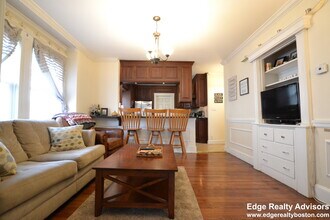 57 Hobart St in Boston, MA - Building Photo - Building Photo