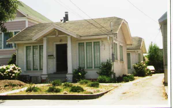 628 Santa Clara Ave in Alameda, CA - Building Photo - Building Photo