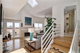 1344 Manhattan Ave in Hermosa Beach, CA - Building Photo - Building Photo