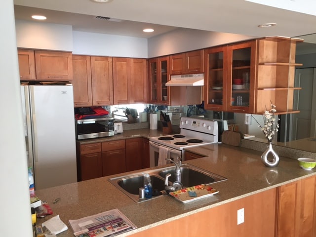 44 Kanani Rd in Kihei, HI - Building Photo