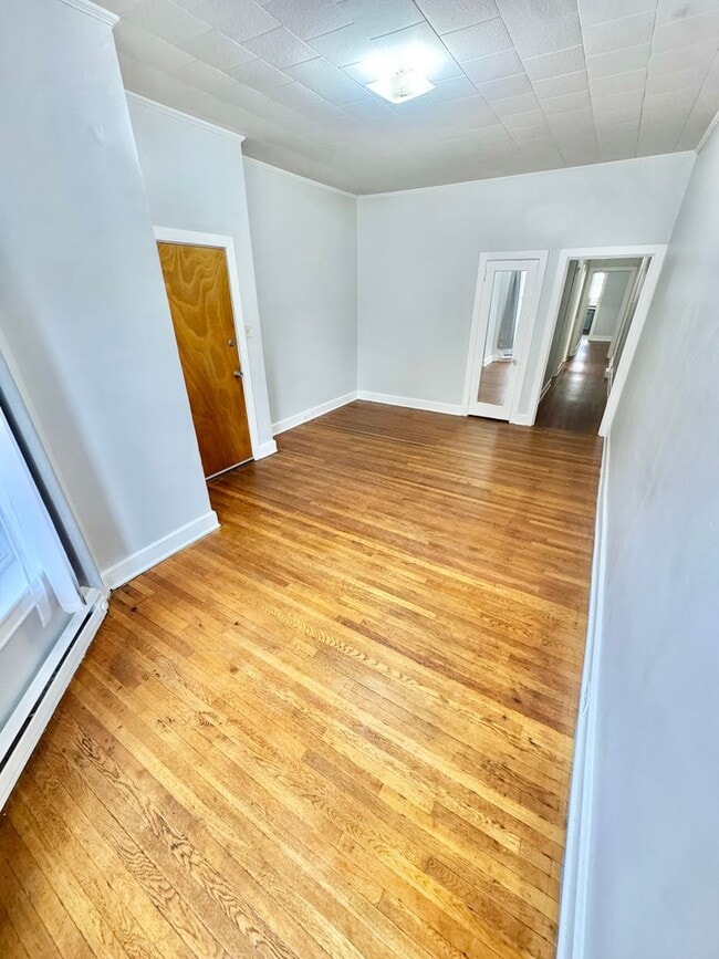 1103 Linden St in Allentown, PA - Building Photo - Building Photo