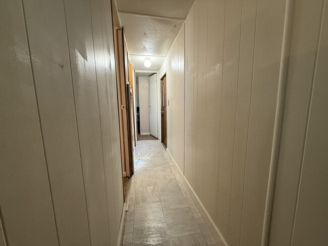 725 S 12th St in Bismarck, ND - Building Photo - Building Photo