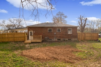 809 Presidential Pl in Jeffersonville, IN - Building Photo - Building Photo