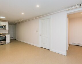 906 S Loomis St in Chicago, IL - Building Photo - Building Photo