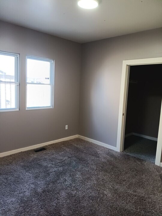 505 Rentschler St in Akron, OH - Building Photo