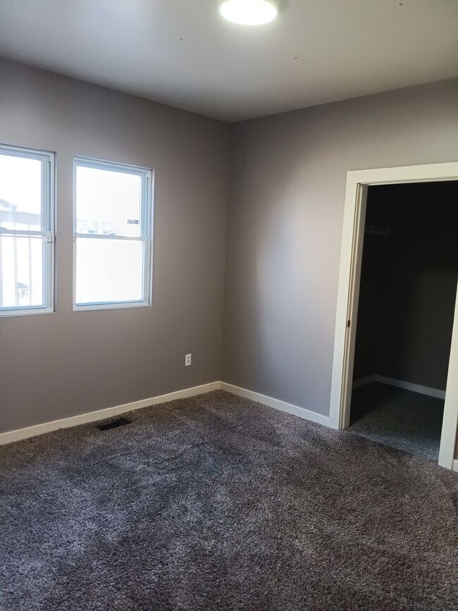 property at 505 Rentschler St