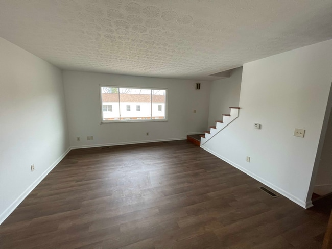 property at 6 Hapgood Hill