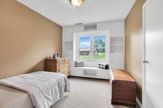 3336 Orders Rd in Grove City, OH - Foto de edificio - Building Photo