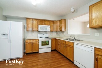 10741 Newgate Ln in Indianapolis, IN - Building Photo - Building Photo