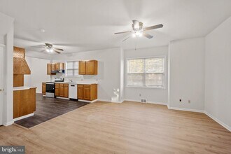 4040 Concord Rd in Aston Township, PA - Building Photo - Building Photo