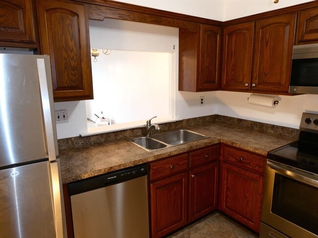 property at 1218A Crosshill Ct