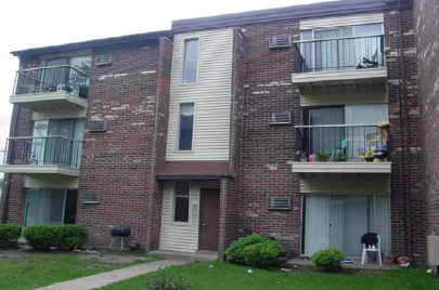 Wine Tree Apartments in Wheeling, IL - Foto de edificio