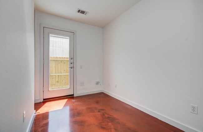 property at 3210 Yellowstone Park Dr