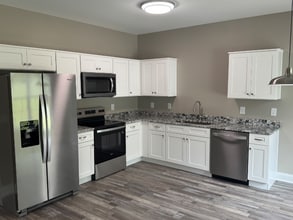 180 Drake Rd in Dalton, GA - Building Photo - Building Photo