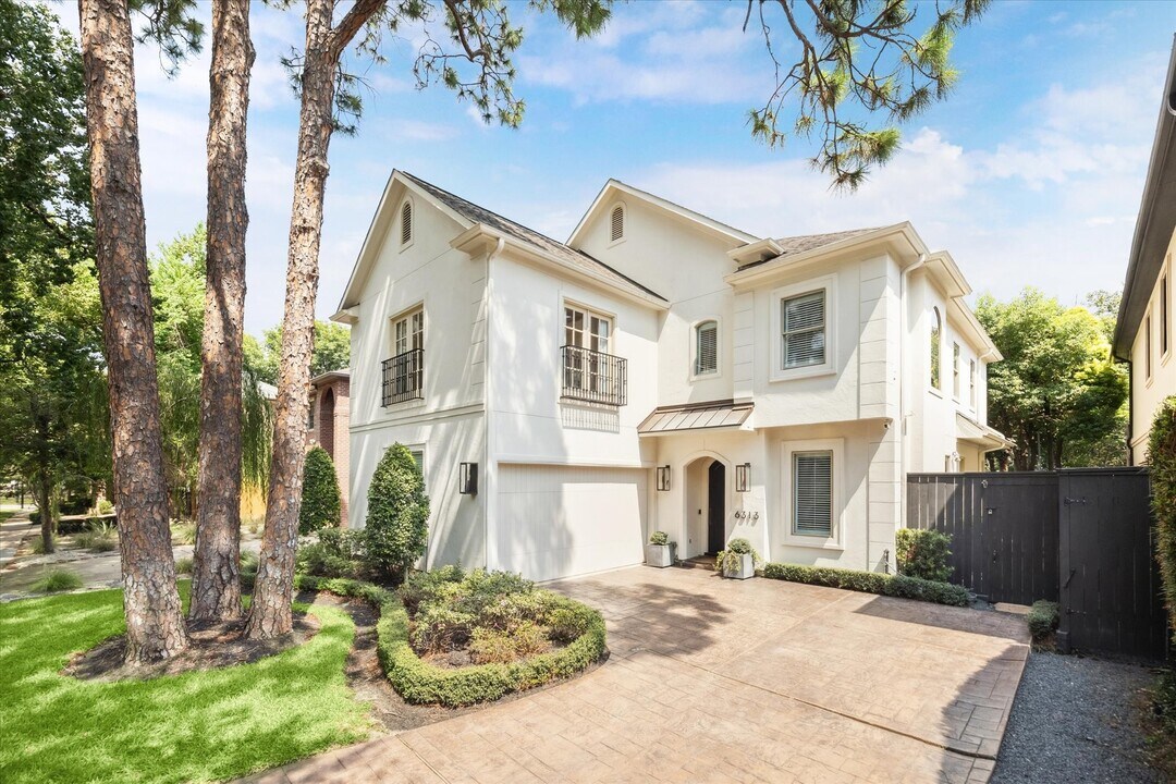 6313 Sewanee Ave in Houston, TX - Building Photo