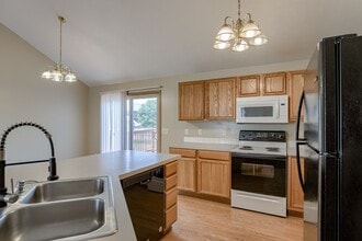 1710 Frisco Dr in Lincoln, NE - Building Photo - Building Photo