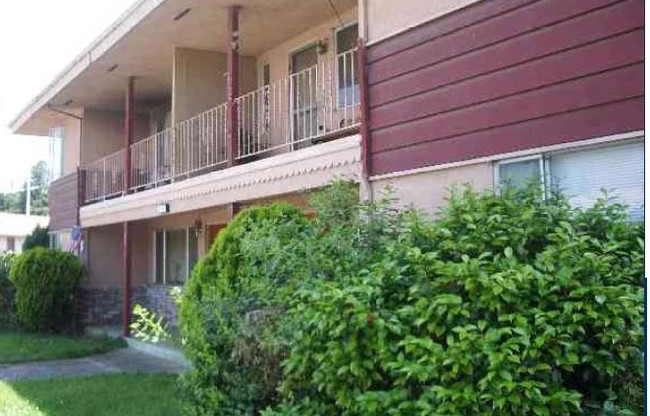 951-955 Karol Way in San Leandro, CA - Building Photo - Building Photo