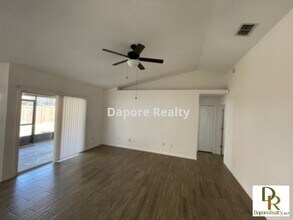 1009 California Creek Dr in Oviedo, FL - Building Photo - Building Photo