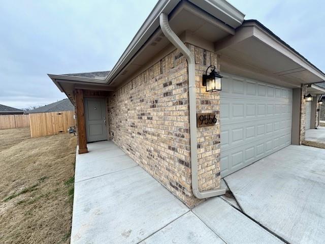 9556 SW 23rd St in Oklahoma City, OK - Foto de edificio - Building Photo