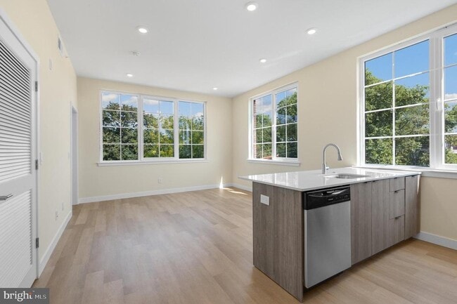 property at 1701 S 4th St